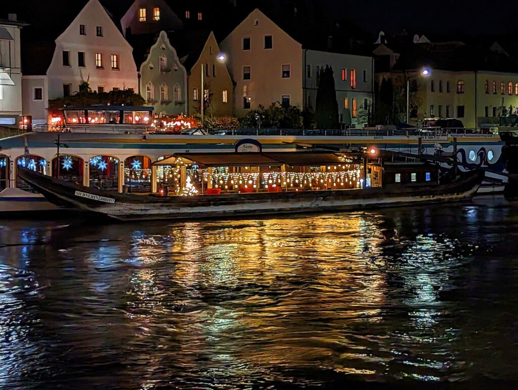 Weihnachtsmarkt-Siebnerin_Personenschifffaht Klinger