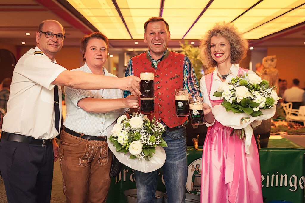 Bockbieranstich2 Bockbieranstich_Personenschifffahrt Klinger